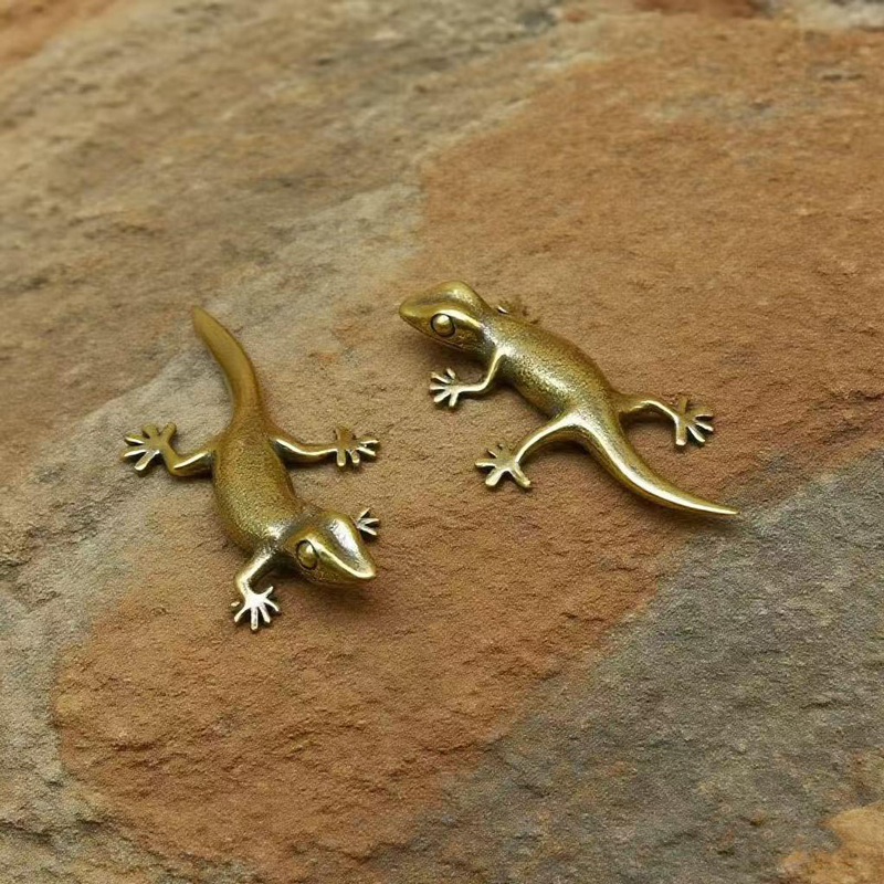 Handmade Bronze Retro Gecko Li - Office Tech 评论和价格